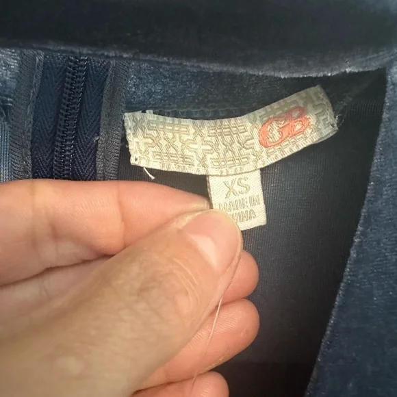 Gianni Bini Velvet Deep V Neck Romper XS - Picture 11 of 14